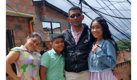 Tras 480 intentos, Alcides Arroyo fue el ganador del carro fantástico