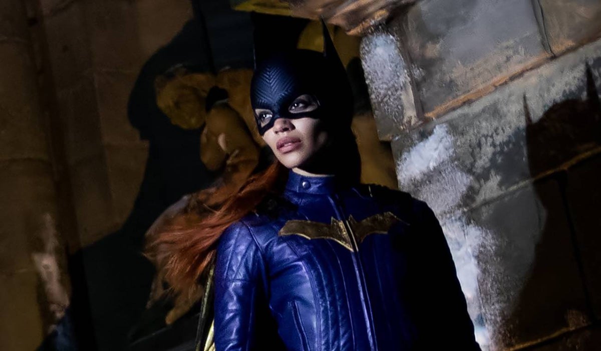 Leslie Grace como Batgirl