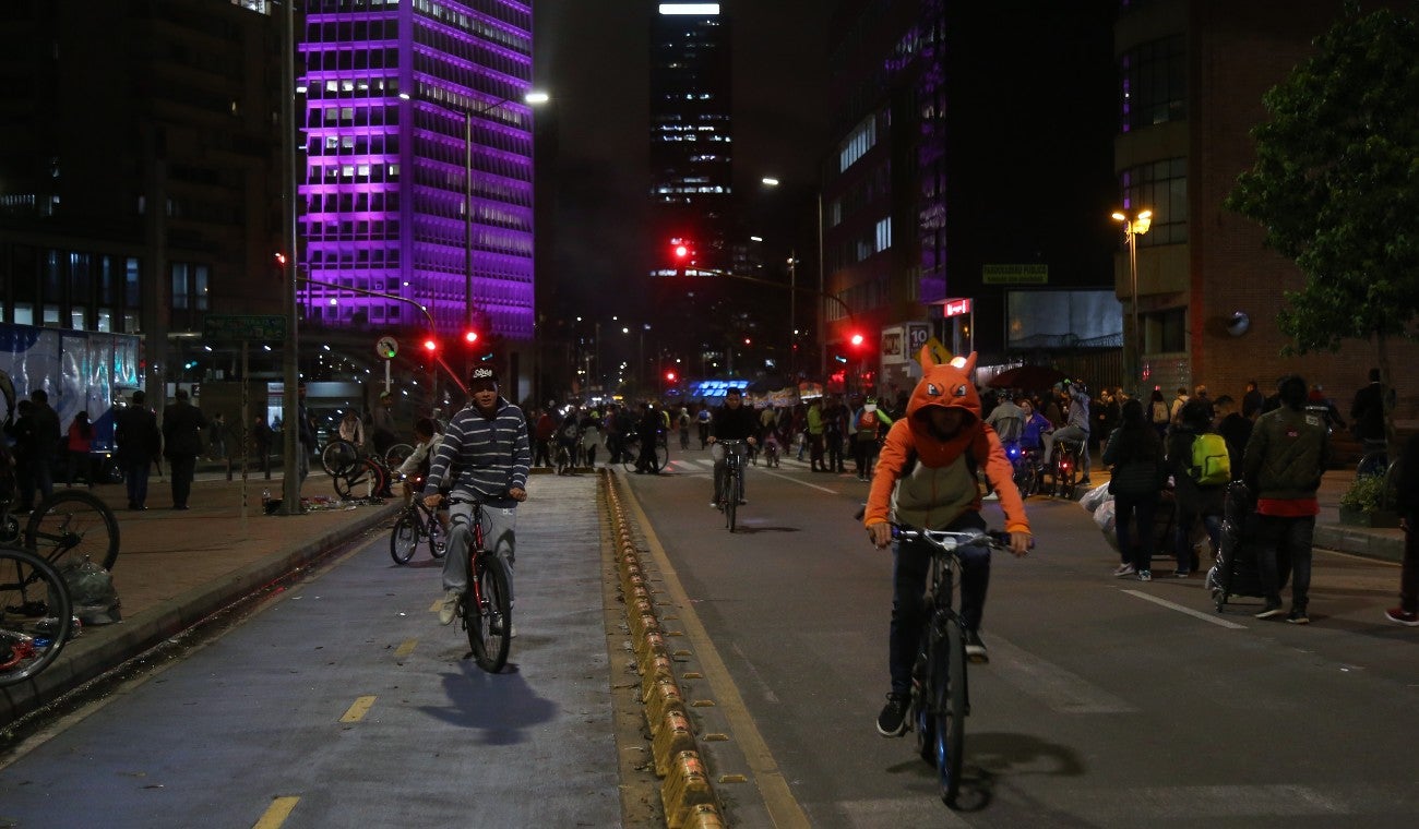 Ciclovía nocturna