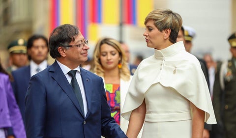 Gustavo Petro y Verónica Alcocer