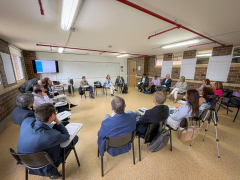 Reunión con la Academia del Ministerio de Salud.