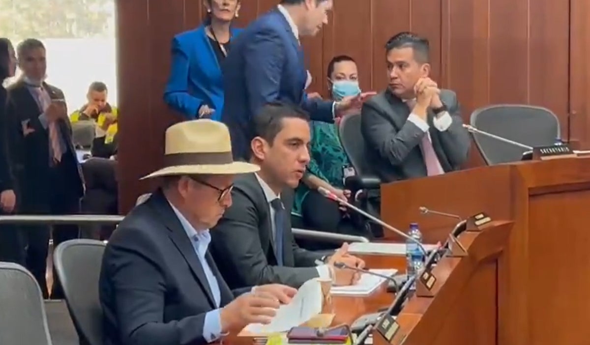 Senador Álex Flórez vuelve al Congreso
