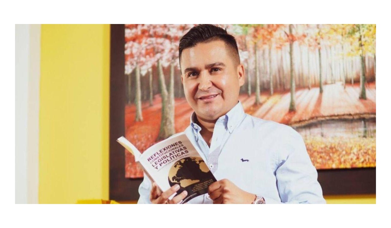 Donatón de Libros realizada por Jorge Eliécer Laverde Vargas