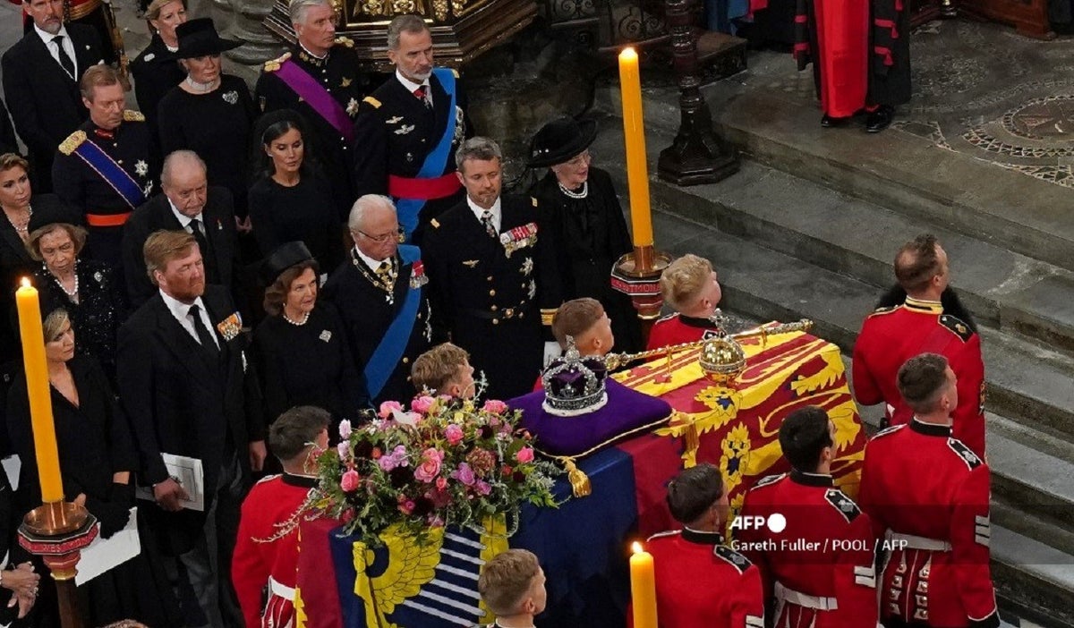 El acercamiento entre Felipe VI y Juan Carlos I