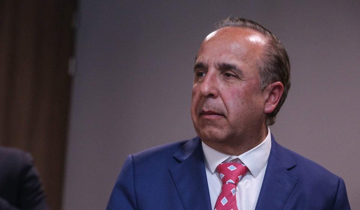 Guillermo Reyes, ministro de Transporte