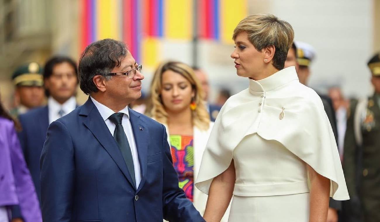 Gustavo Petro y Verónica Alcocer