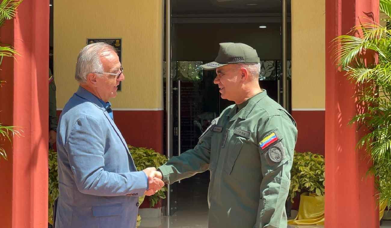Iván Velasquez y Vladimir Padrino