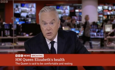 Presentadores BBC de luto por Isabel II