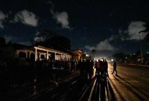 Apagón en Cuba tras el paso del huracán Ian