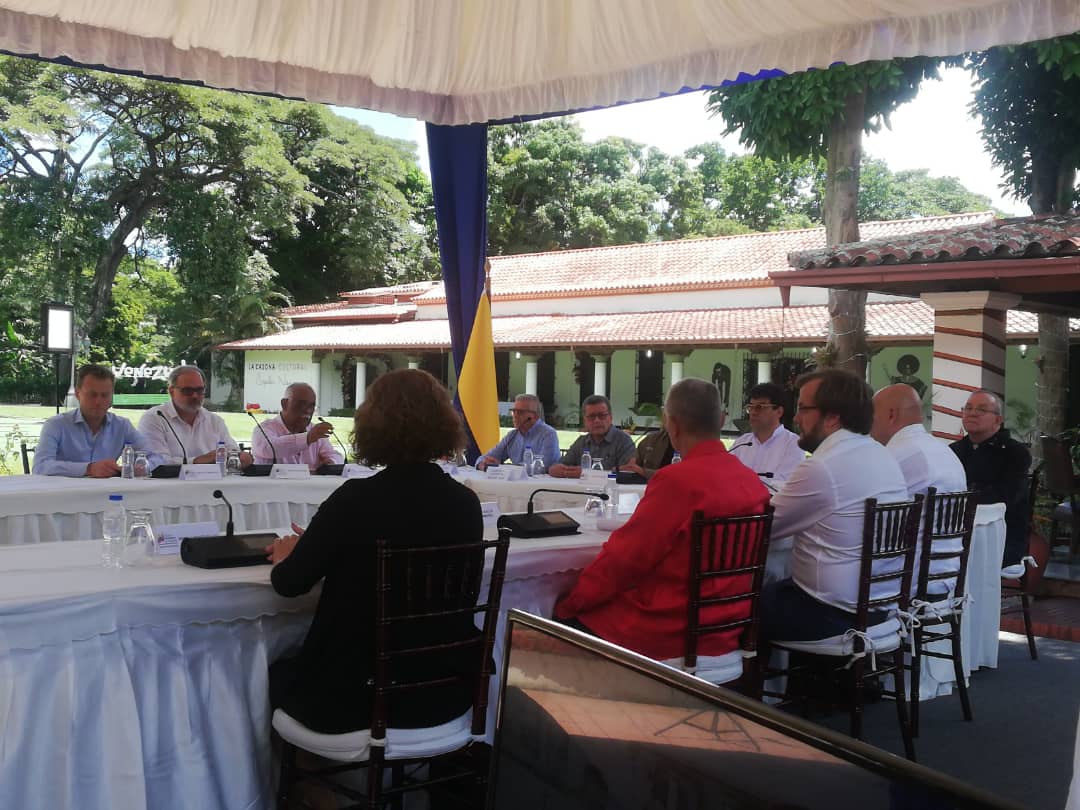 Restablecimiento de diálogos con el ELN.