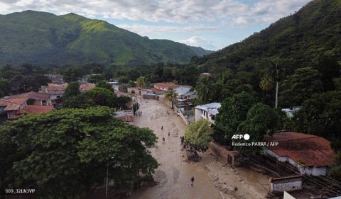 Desbordamiento de río en Maracay, Venezuela