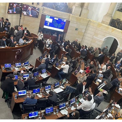 Ley de paz total fue aprobada en el Senado