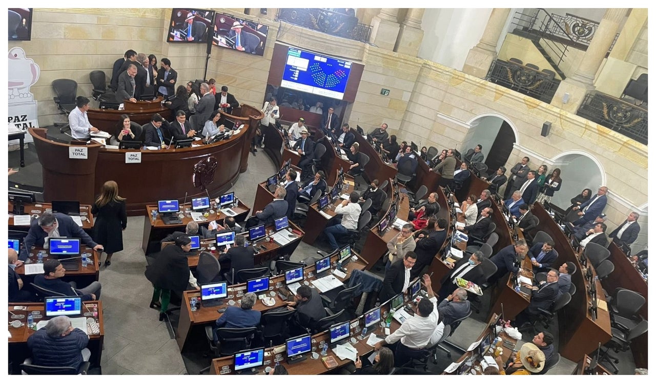 Ley de paz total fue aprobada en el Senado