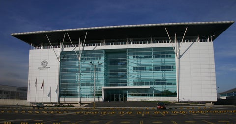 Fachada de la Aerocivil