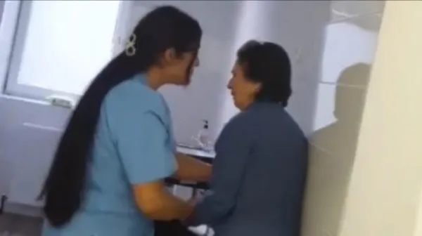 Agresión a mujer con alzhaimer