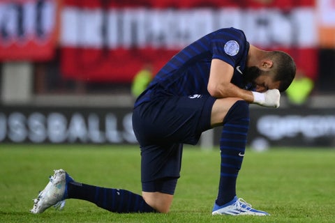 Karim Benzema deja el Mundial de Qatar