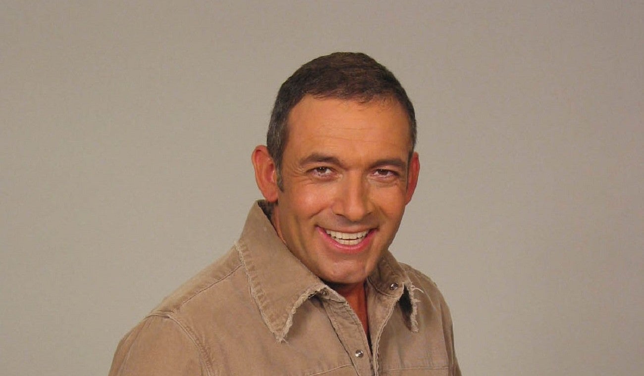 Cesar Escola