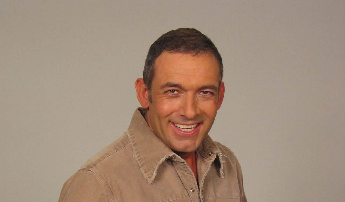 Cesar Escola