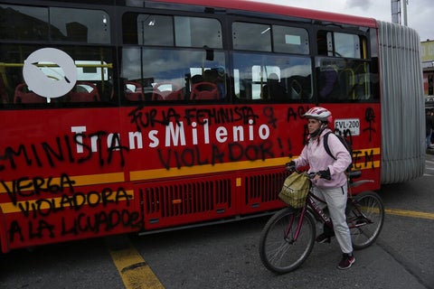 Protestas de las feministas en Transmilenio