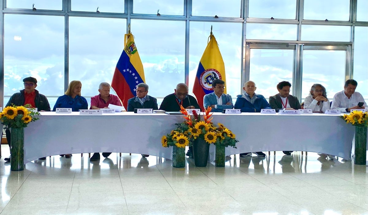 Mesas de diálogos de paz con el ELN