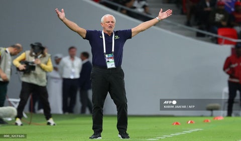 Graham Arnold, técnico que dejó sin Mundial al esposo de su hija