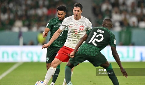 Polonia vs Arabia