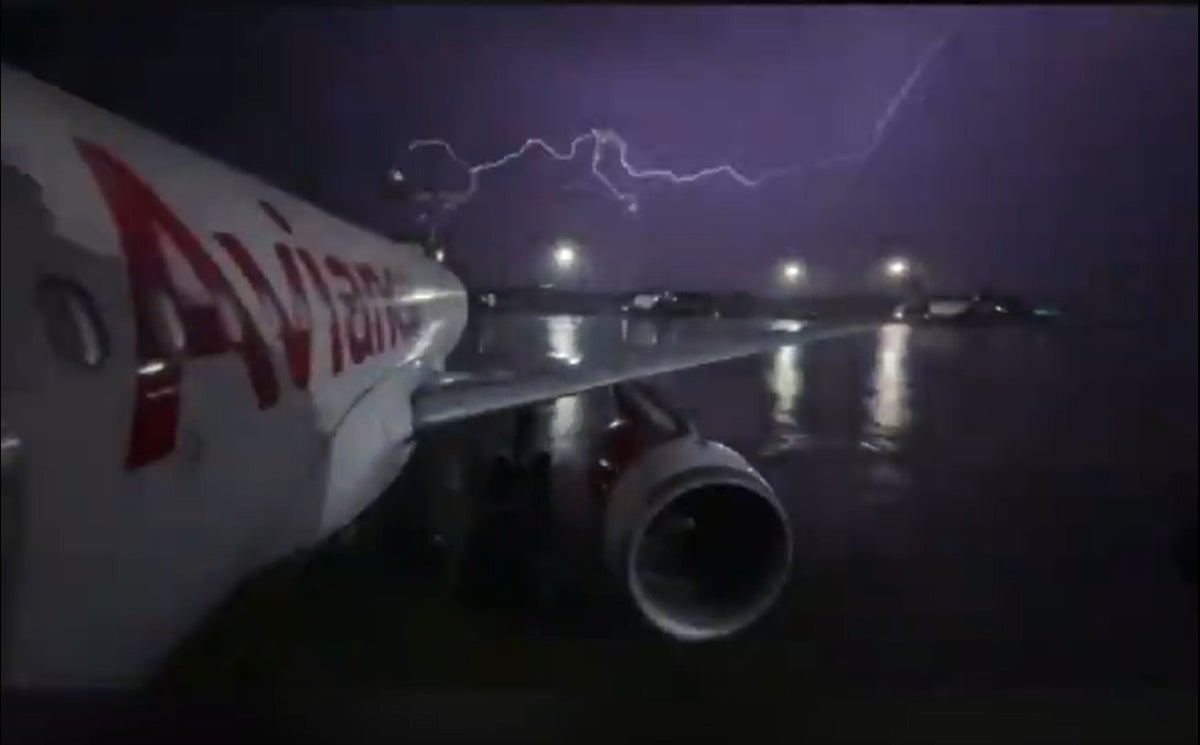 Rayo cayó en aeropuerto El Dorado de Bogotá