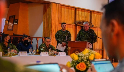 Altos mandos de Colombia y Ecuador