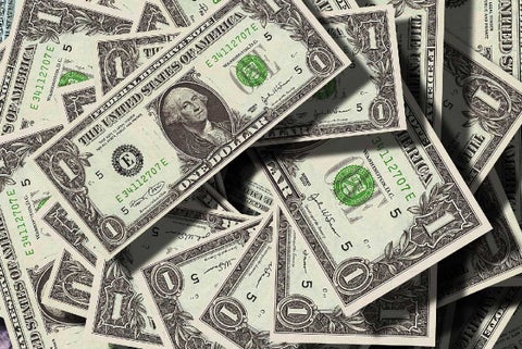 varios dolares