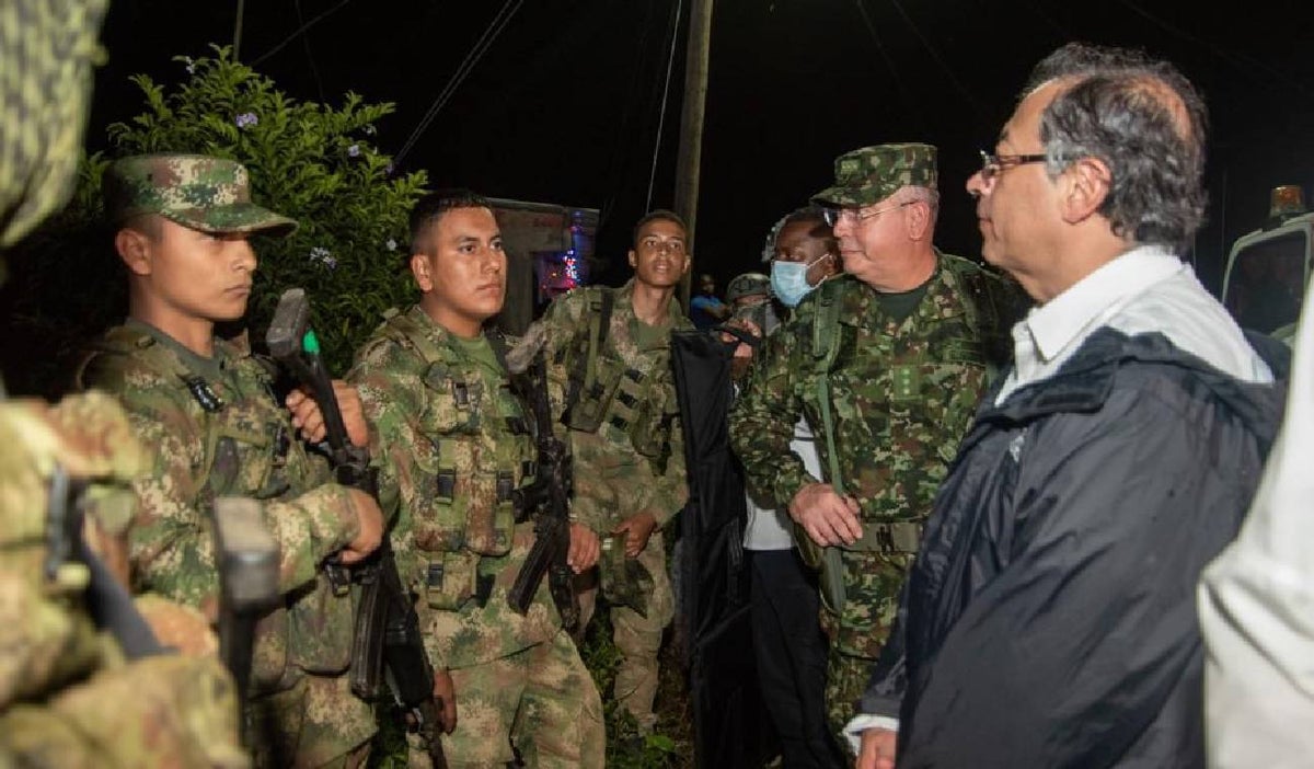 Gustavo Petro anunció cambio táctico militar tras masacre en el Cauca