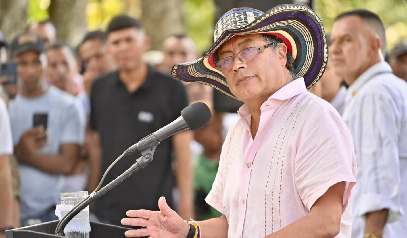 Gustavo Petro sobre la bienestarina
