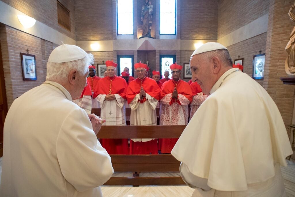 Benedicto XVI: ¿Cómo era la relación entre el papa emérito y el Papa Francisco?