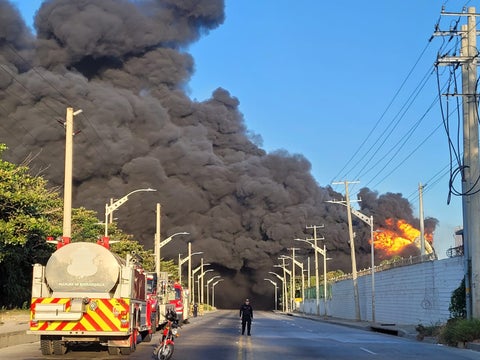 Empresa Bravo Petroleum en llamas