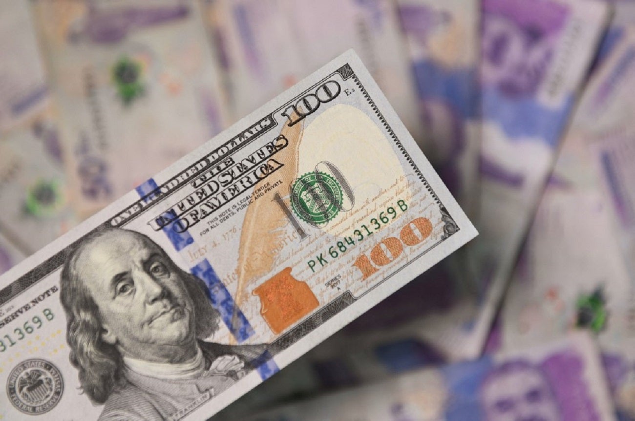 Dólar frente al peso colombiano.