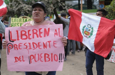 Protestas en Perú por la destitución del presidente Pedro Castillo.