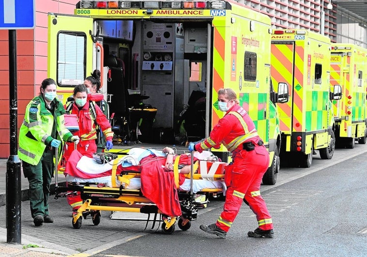 Ambulancia en Reino Unido
