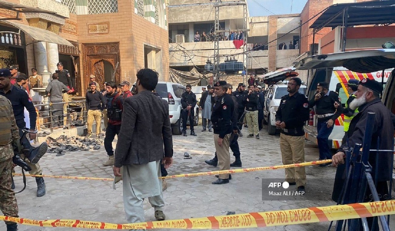 Ataque suicida en una mezquita en Pakistán