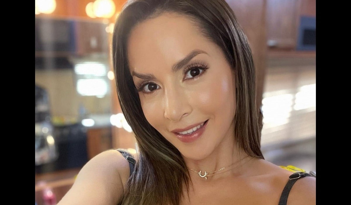 Carmen Villalobos