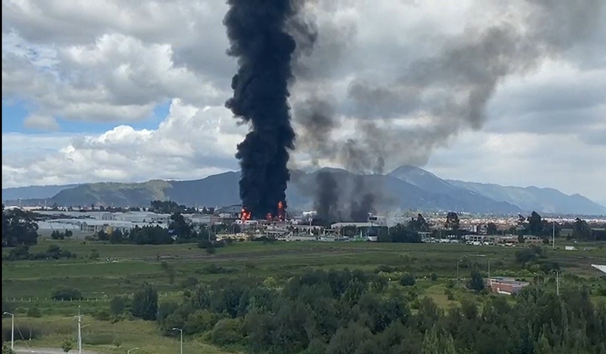Incendio en la calle 80
