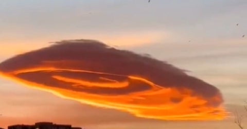 Nube naranja en Turquía