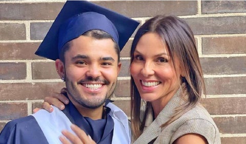 Hijo de Paula Andrea