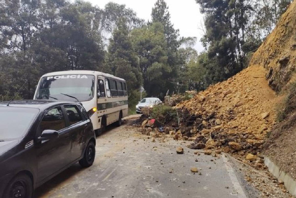 Deslizamiento vía Choachí Bogotá