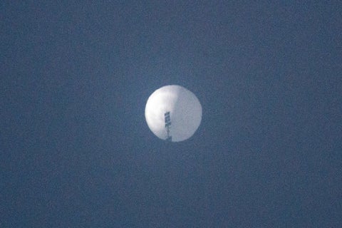 Supuesto globo espía chino en el cielo sobre Billings, Montana (EE.UU.)