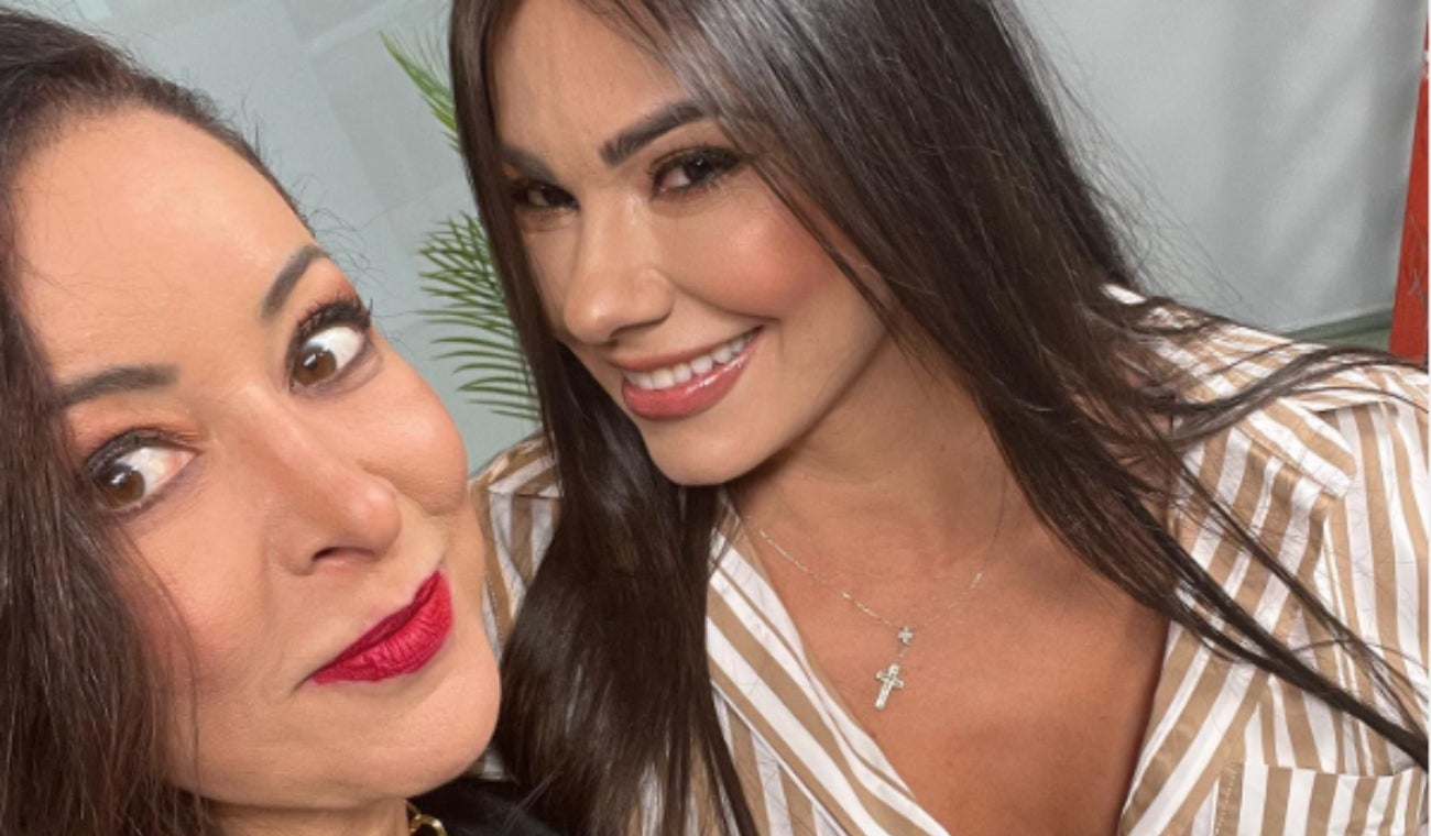 Esperanza Gómez y Flavia Dos Santos