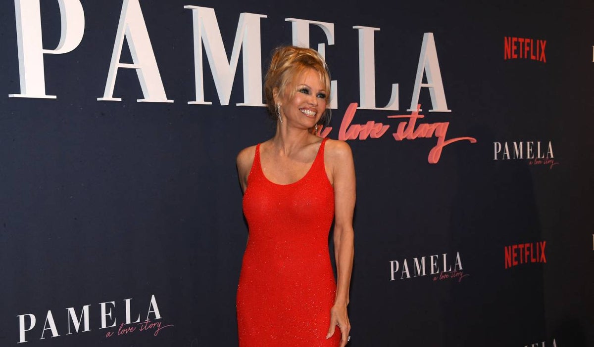 Pamela Anderson en el estreno del documental de Netflix