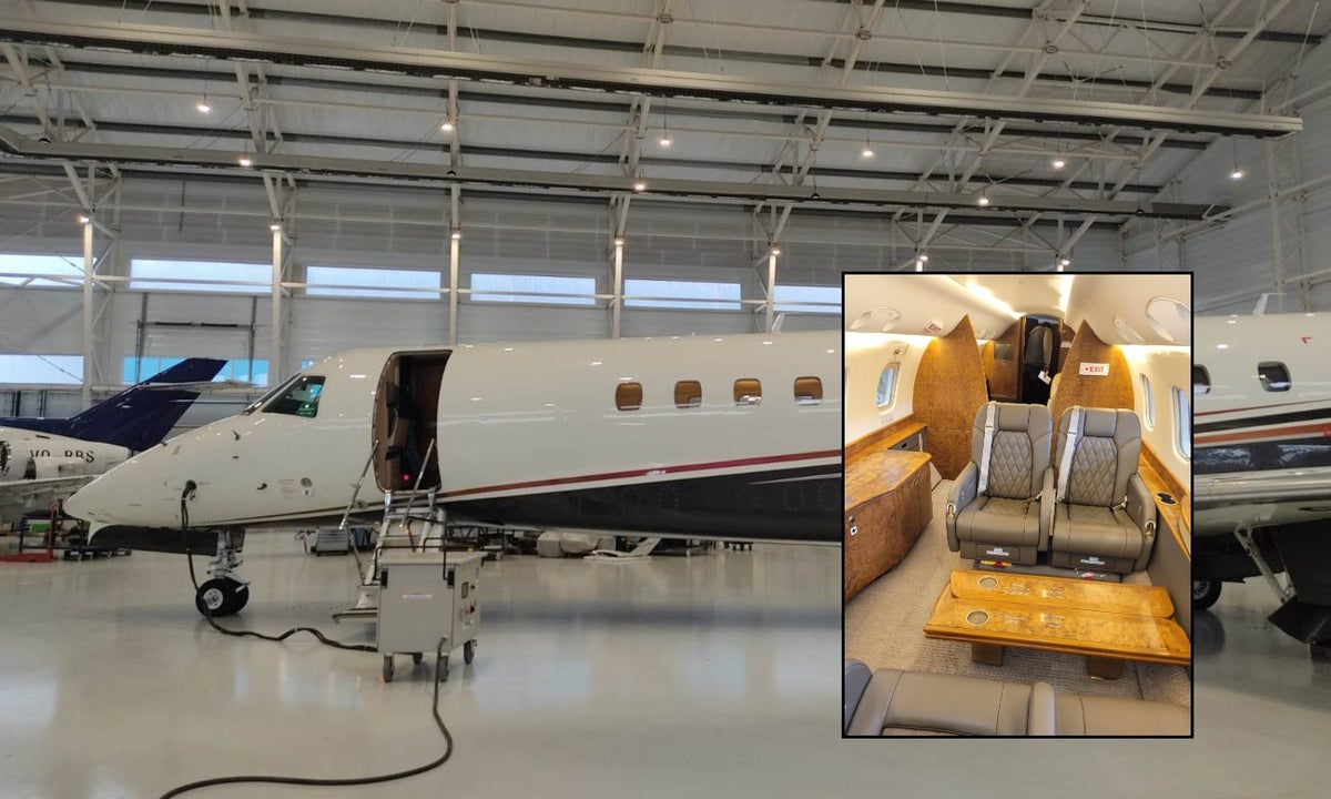 fotos del jet de 12 millones de dólares que compró la Policía y los tiene investigados