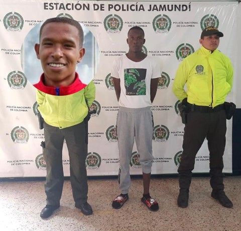 El joven futbolista cuando fue asesinado, se encontraba en una distribuidora donde trabajaba mientras pasaba vacaciones en el municipio de Jamundí.