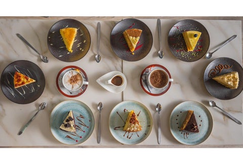 Postres de Moufflet sobre una mesa