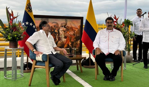 Gustavo Petro y Nicolás Maduro