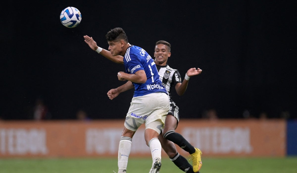 millonarios derrotado por Mineiro